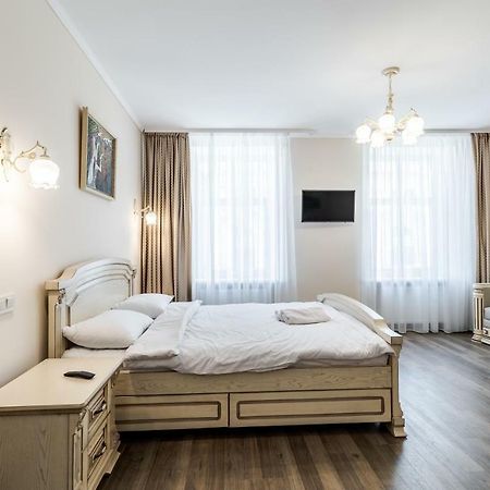 Opera House Apartment 3 Lviv Exterior photo